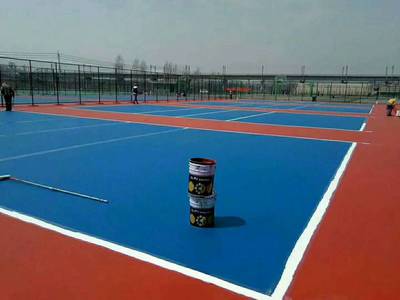 塑膠籃球場施工塑膠籃球場廠家-塑膠運動場地專業(yè)設(shè)計山東鑫威體育